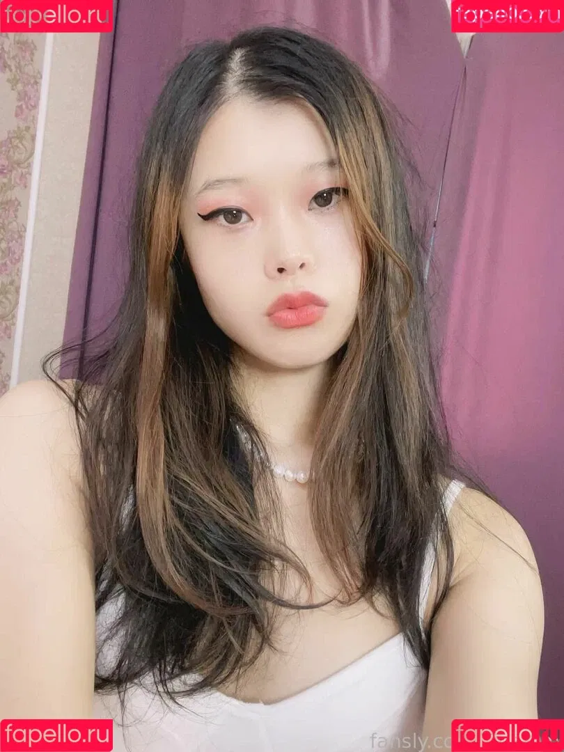 TinaKim Onlyfans Photo Gallery 