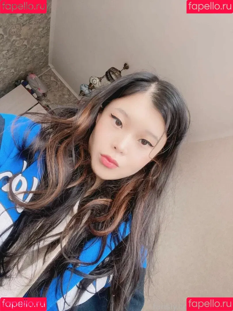 TinaKim Onlyfans Photo Gallery 