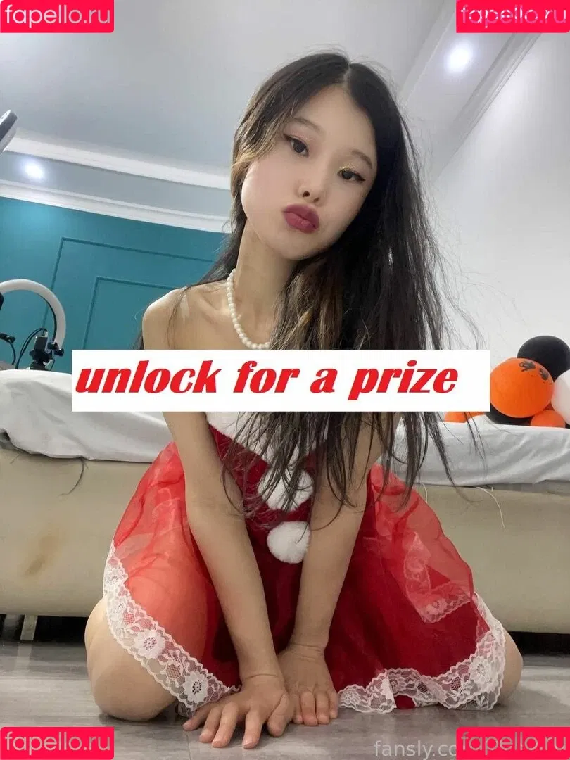 TinaKim Onlyfans Photo Gallery 