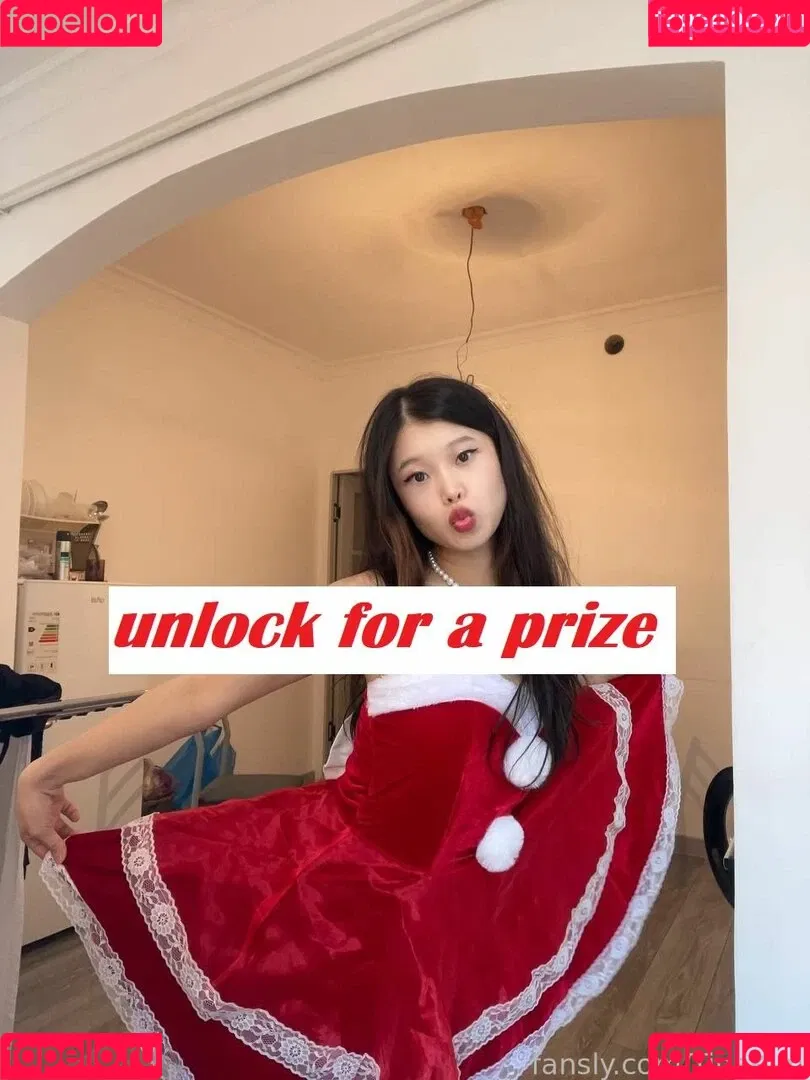 TinaKim Onlyfans Photo Gallery 