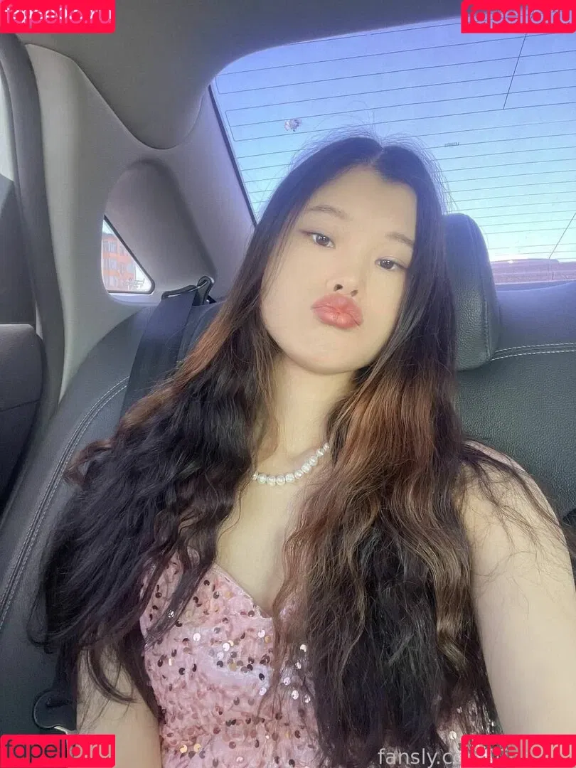 TinaKim Onlyfans Photo Gallery 