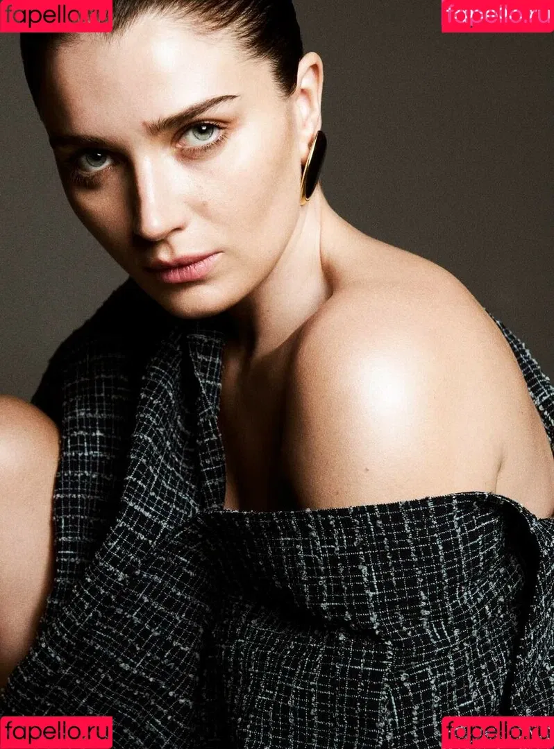 Eve Hewson Onlyfans Photo Gallery 