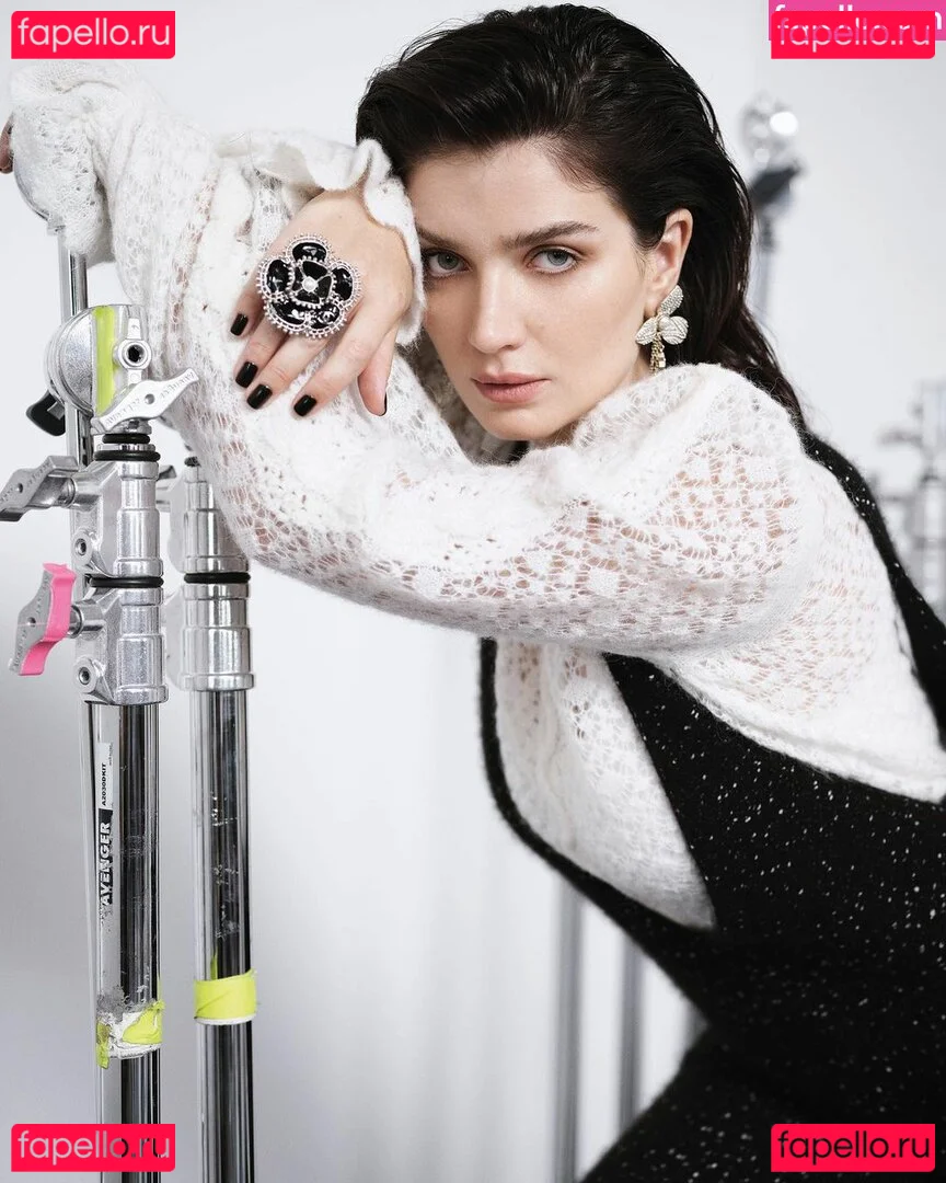 Eve Hewson Onlyfans Photo Gallery 