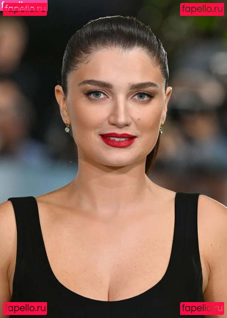 Eve Hewson Onlyfans Photo Gallery 