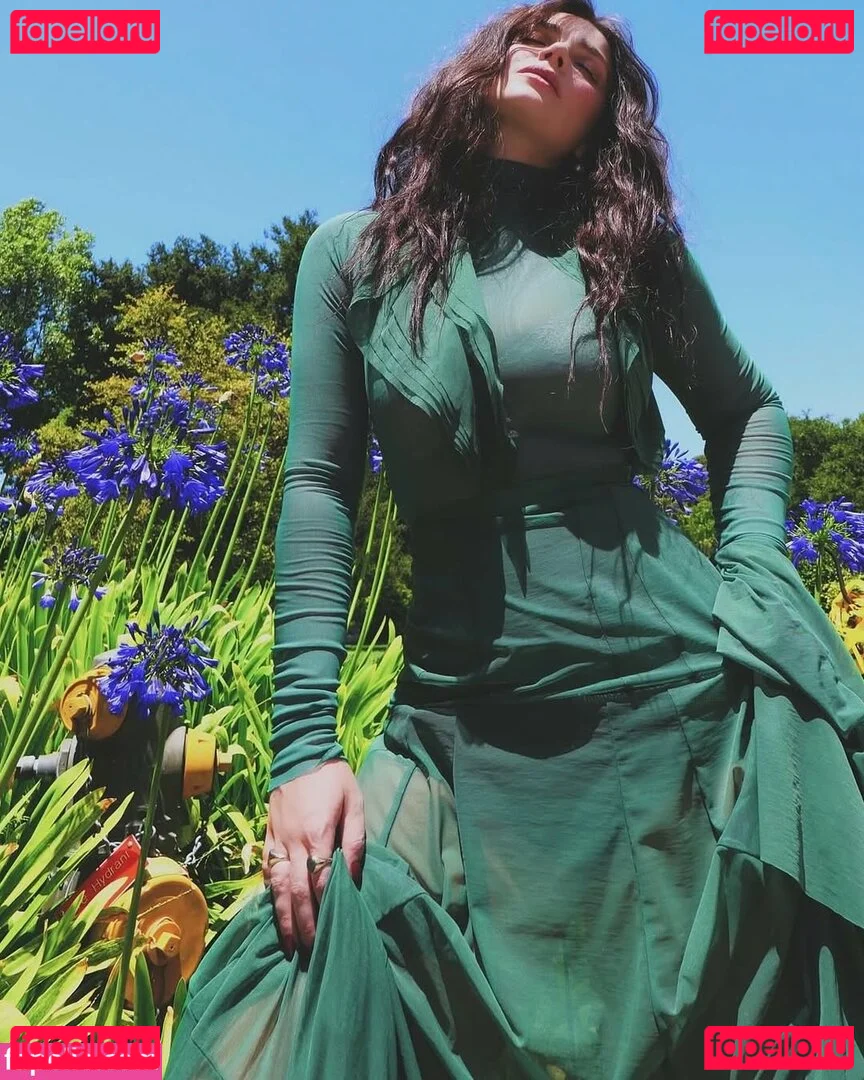 Eve Hewson Onlyfans Photo Gallery 