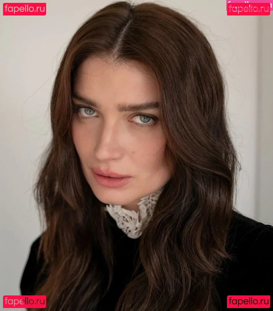 Eve Hewson Onlyfans Photo Gallery 