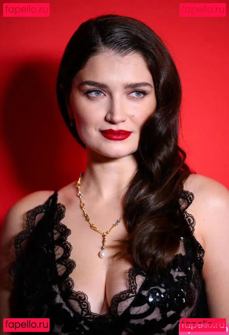 Eve Hewson Onlyfans Photo Gallery 