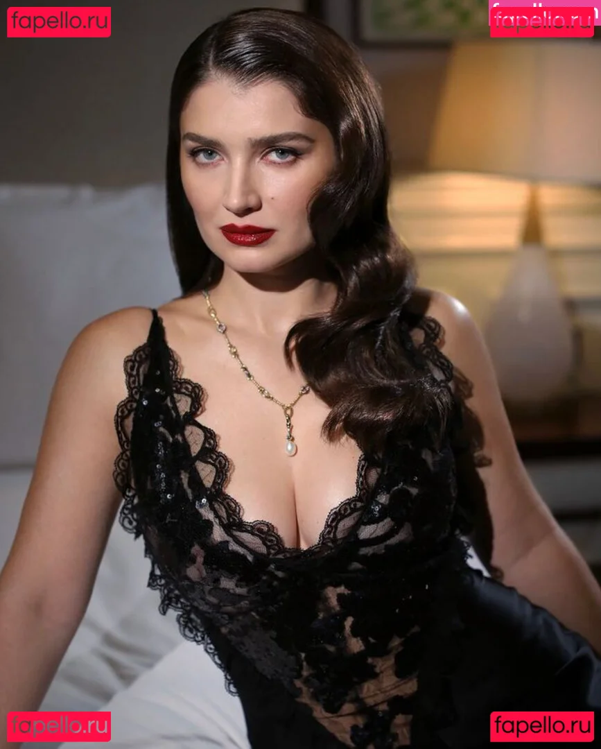 Eve Hewson Onlyfans Photo Gallery 