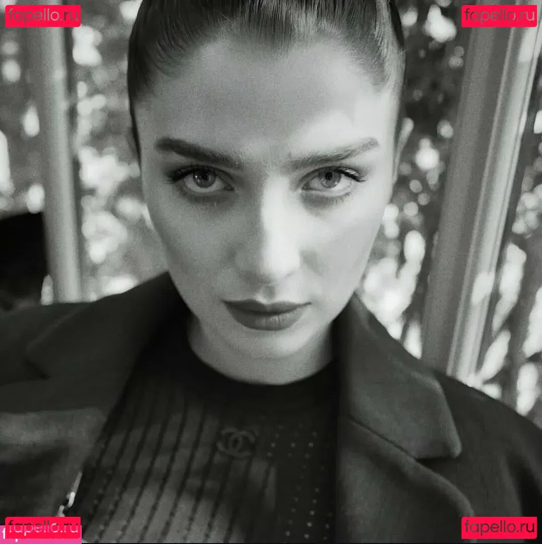 Eve Hewson Onlyfans Photo Gallery 