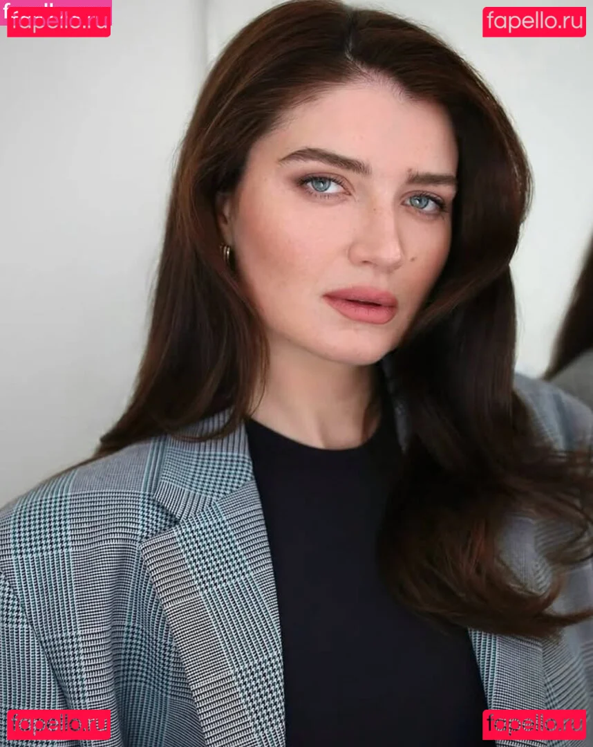 Eve Hewson Onlyfans Photo Gallery 