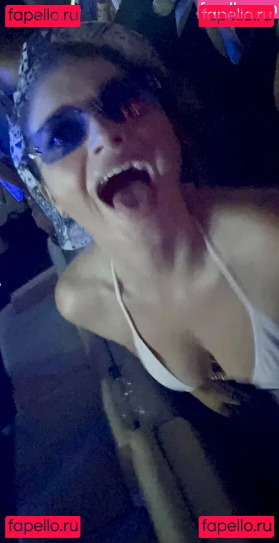 Eve Hewson Onlyfans Photo Gallery 