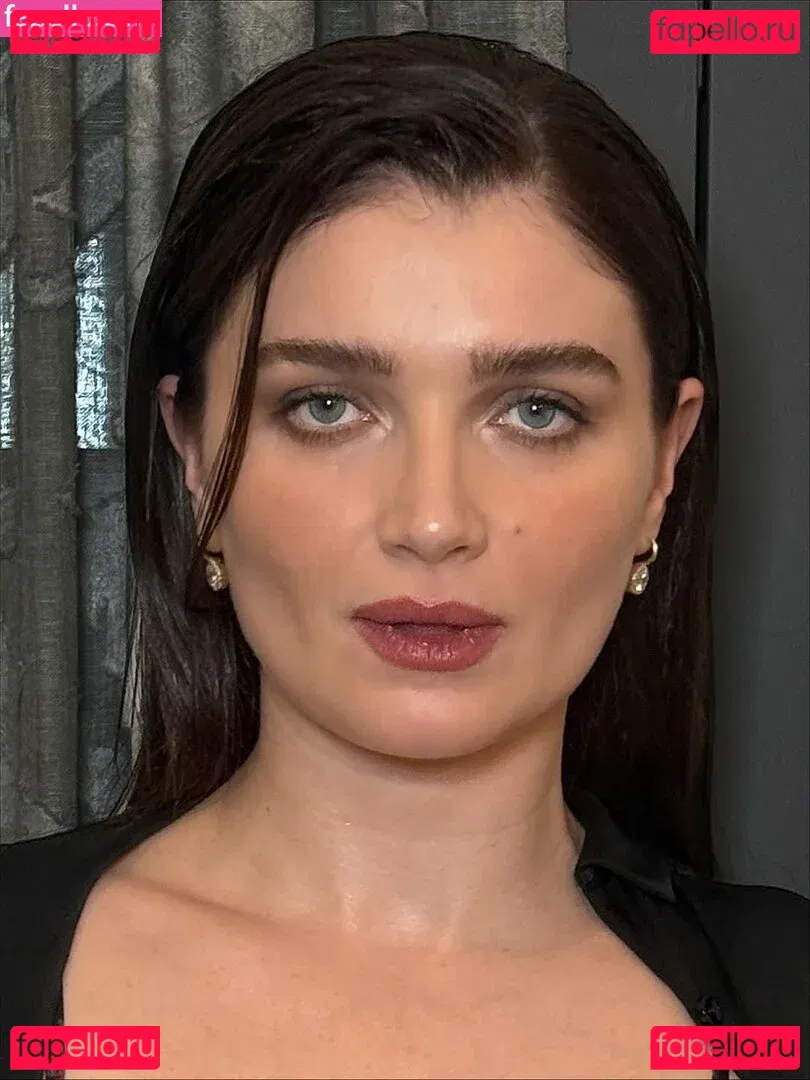 Eve Hewson Onlyfans Photo Gallery 