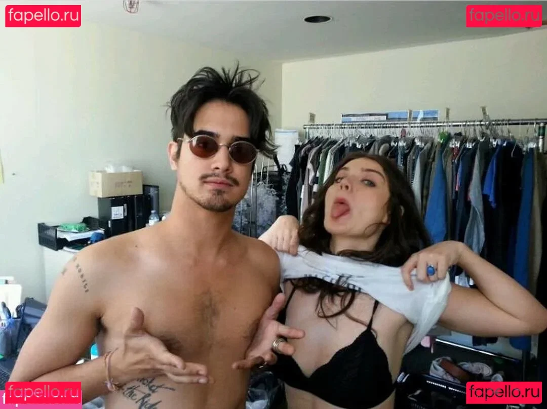 Eve Hewson Onlyfans Photo Gallery 