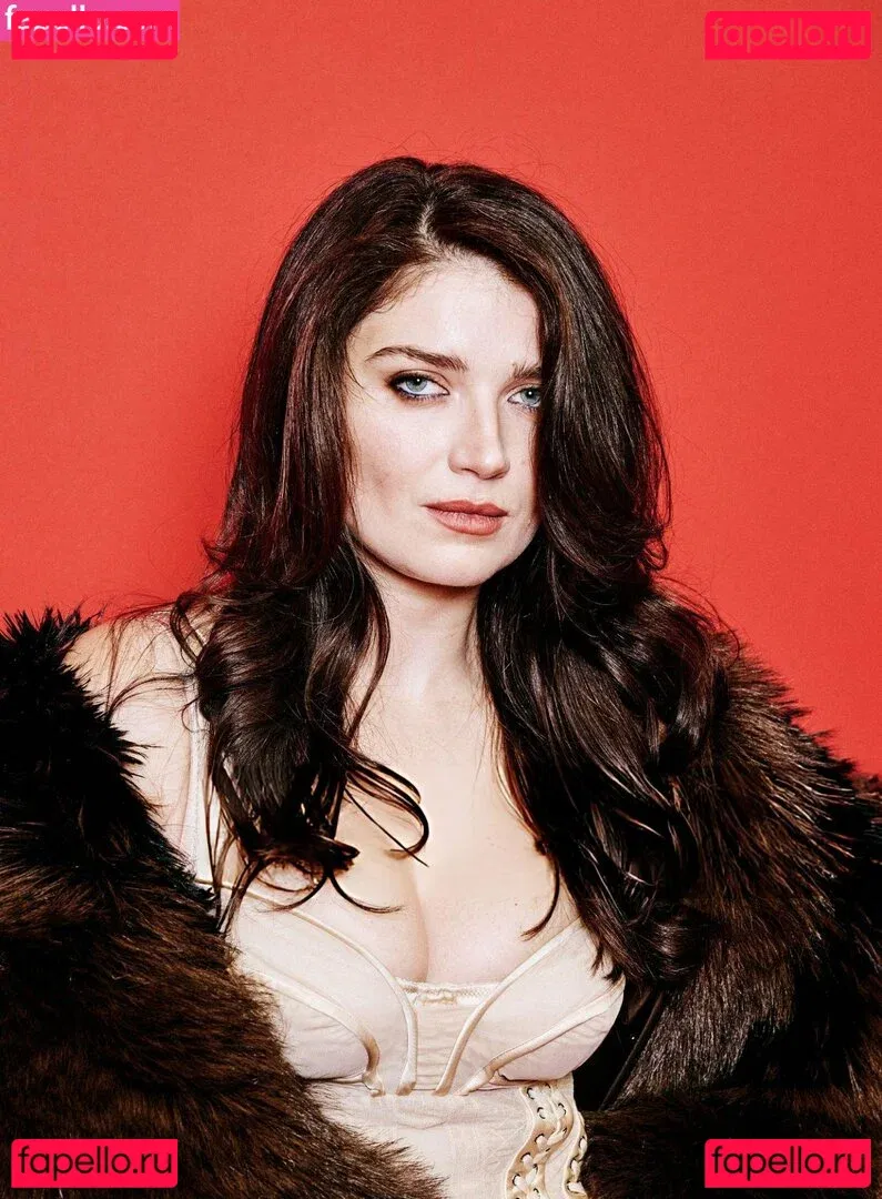 Eve Hewson Onlyfans Photo Gallery 