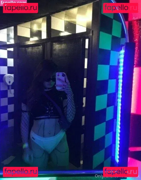 lanaffox Onlyfans Photo Gallery 