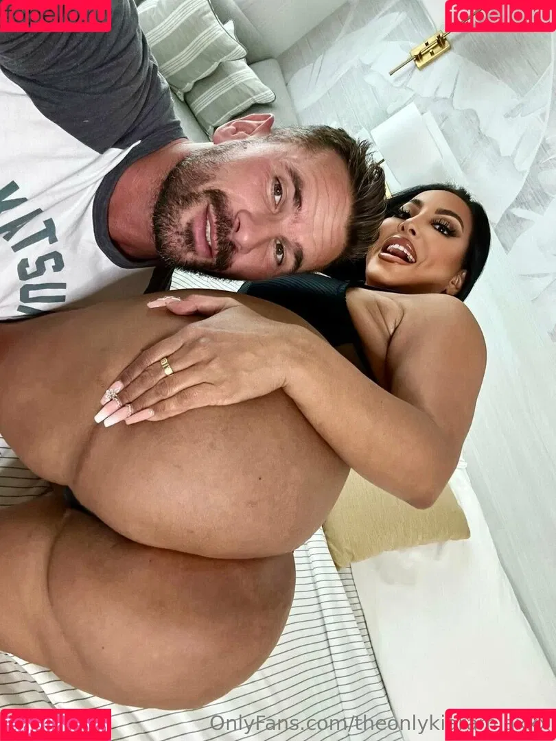 Kiara Mia Onlyfans Photo Gallery 