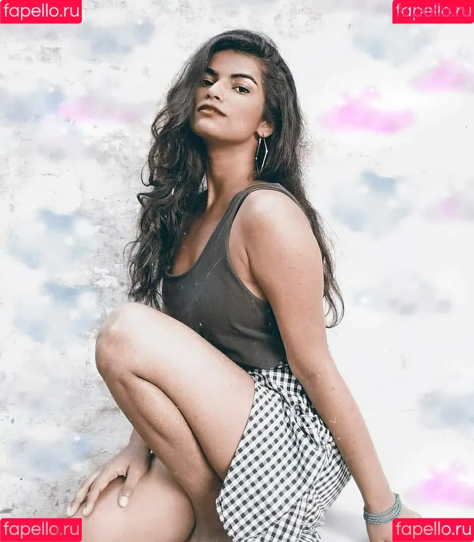 Nidhi Goel Onlyfans Photo Gallery 