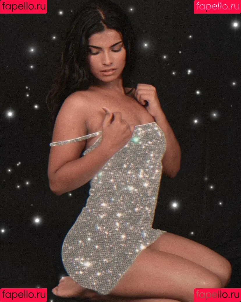 Nidhi Goel Onlyfans Photo Gallery 