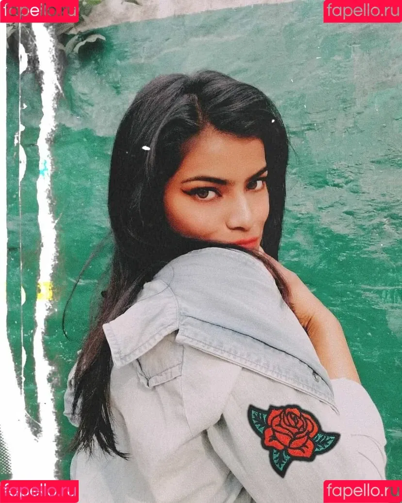 Nidhi Goel Onlyfans Photo Gallery 