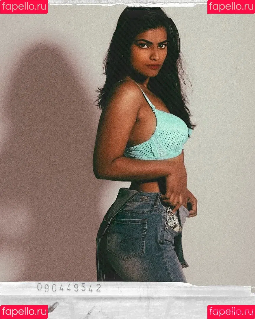 Nidhi Goel Onlyfans Photo Gallery 
