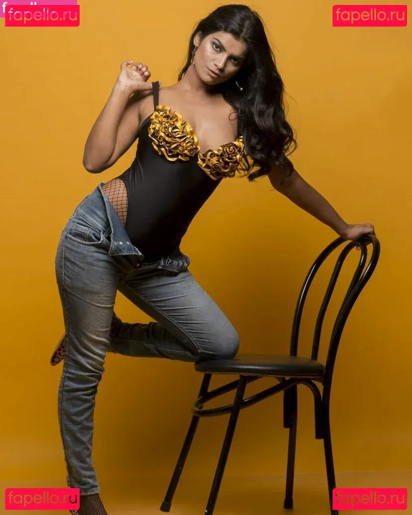 Nidhi Goel Onlyfans Photo Gallery 