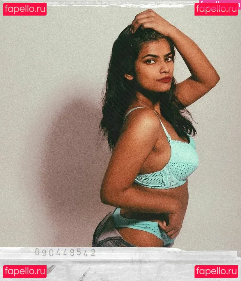 Nidhi Goel Onlyfans Photo Gallery 