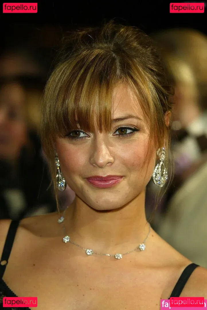Holly Valance Onlyfans Photo Gallery 