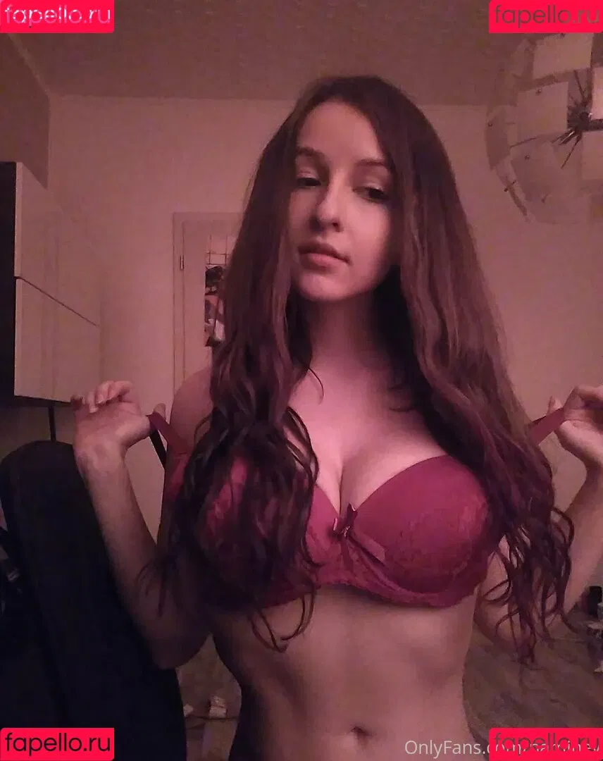 Naminey Onlyfans Photo Gallery 