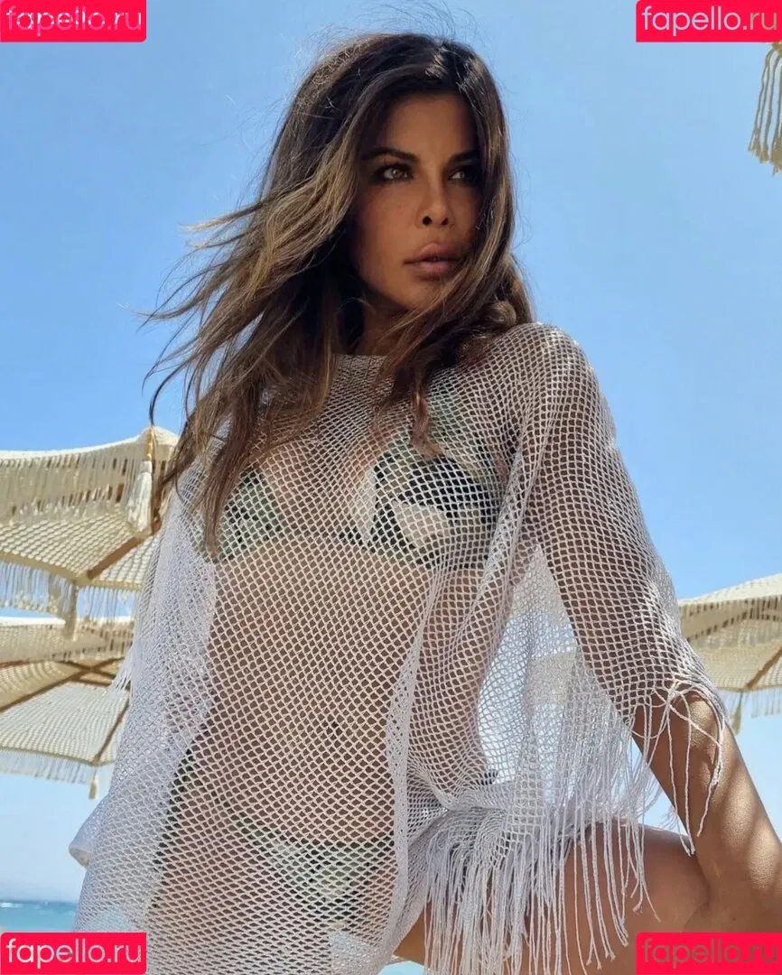 Indira Weis Onlyfans Photo Gallery 