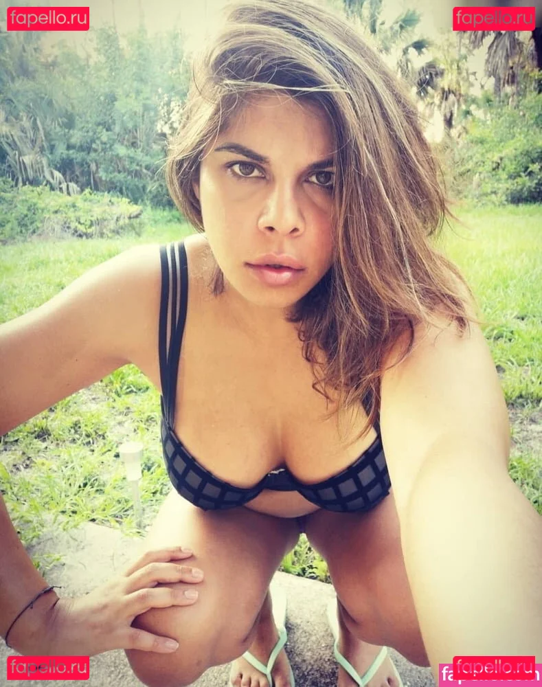 Indira Weis Onlyfans Photo Gallery 