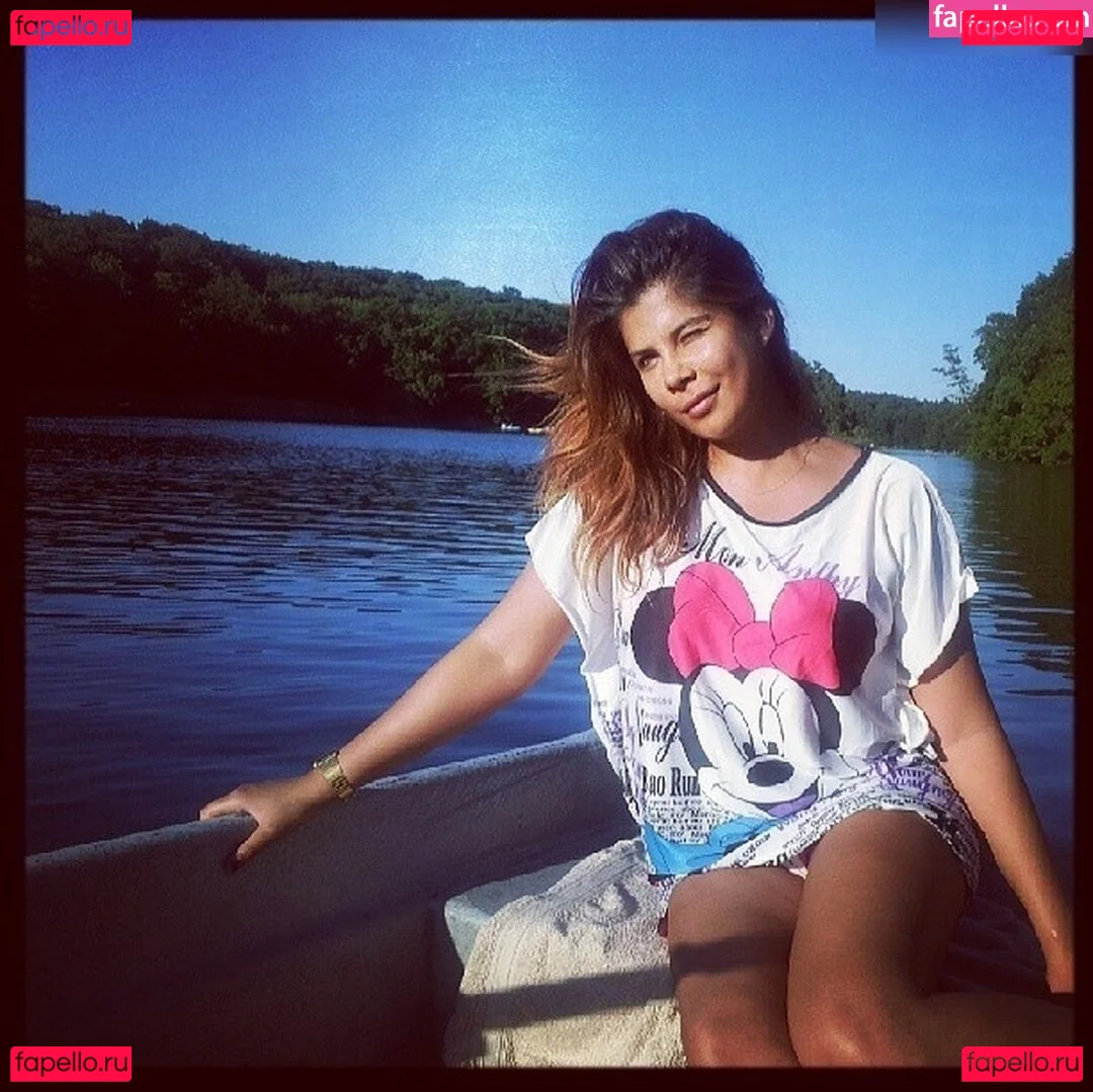 Indira Weis Onlyfans Photo Gallery 