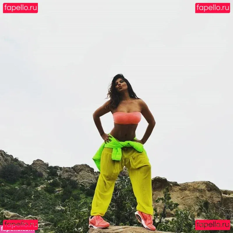 Indira Weis Onlyfans Photo Gallery 