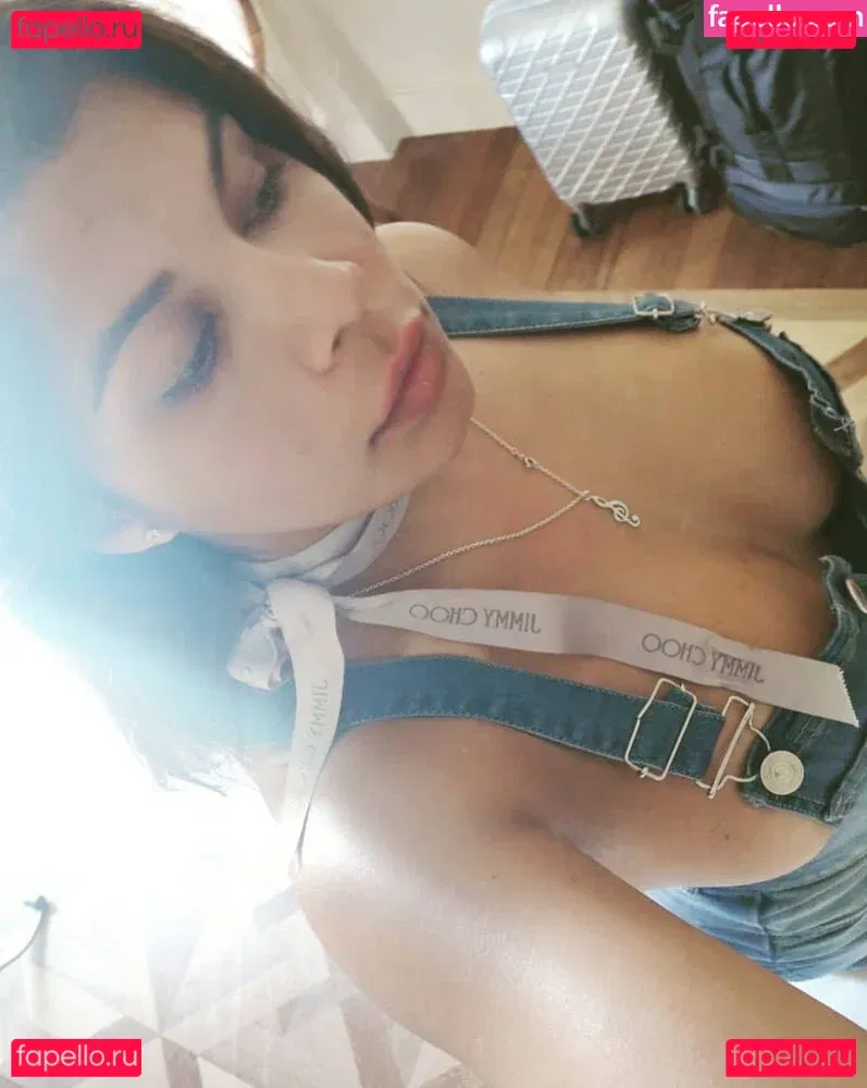 Indira Weis Onlyfans Photo Gallery 