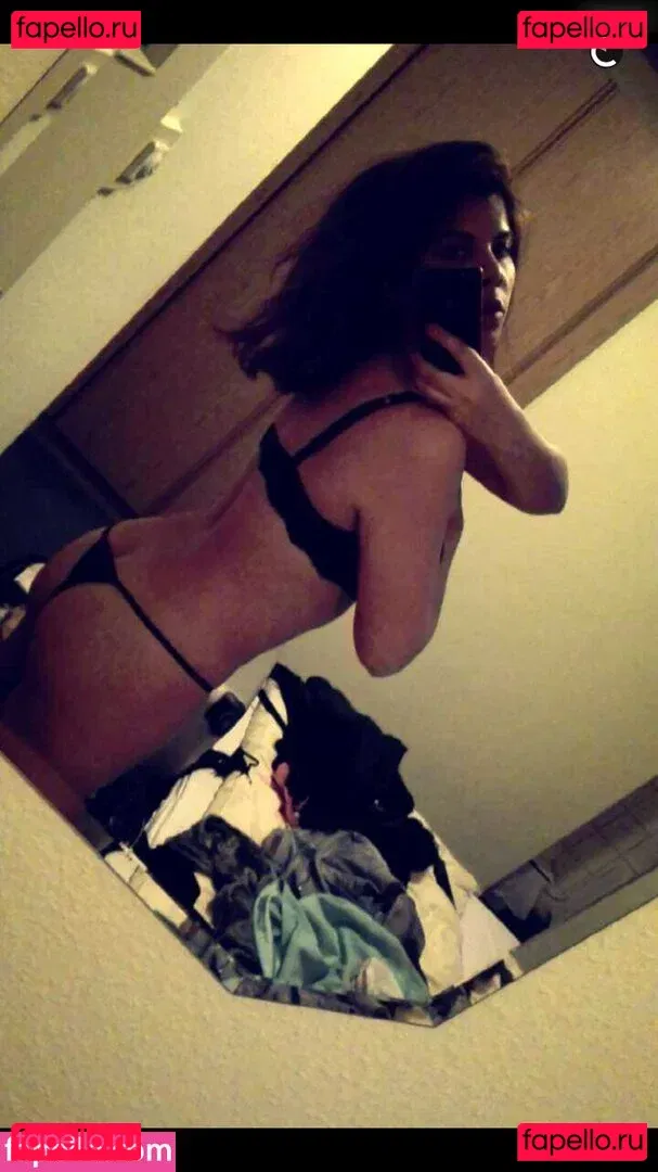 Indira Weis Onlyfans Photo Gallery 