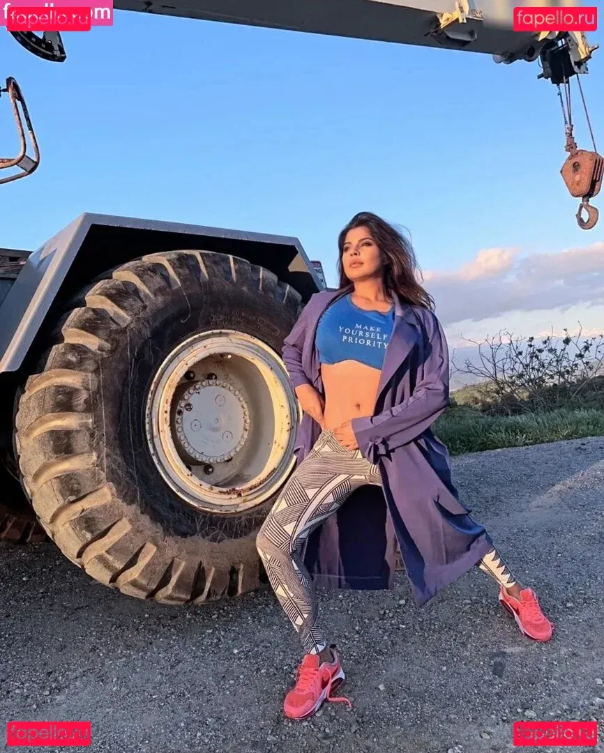 Indira Weis Onlyfans Photo Gallery 