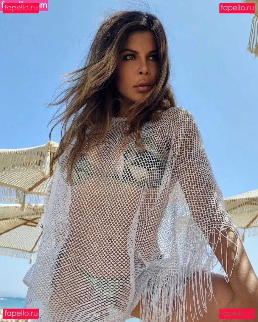 Indira Weis Onlyfans Photo Gallery 