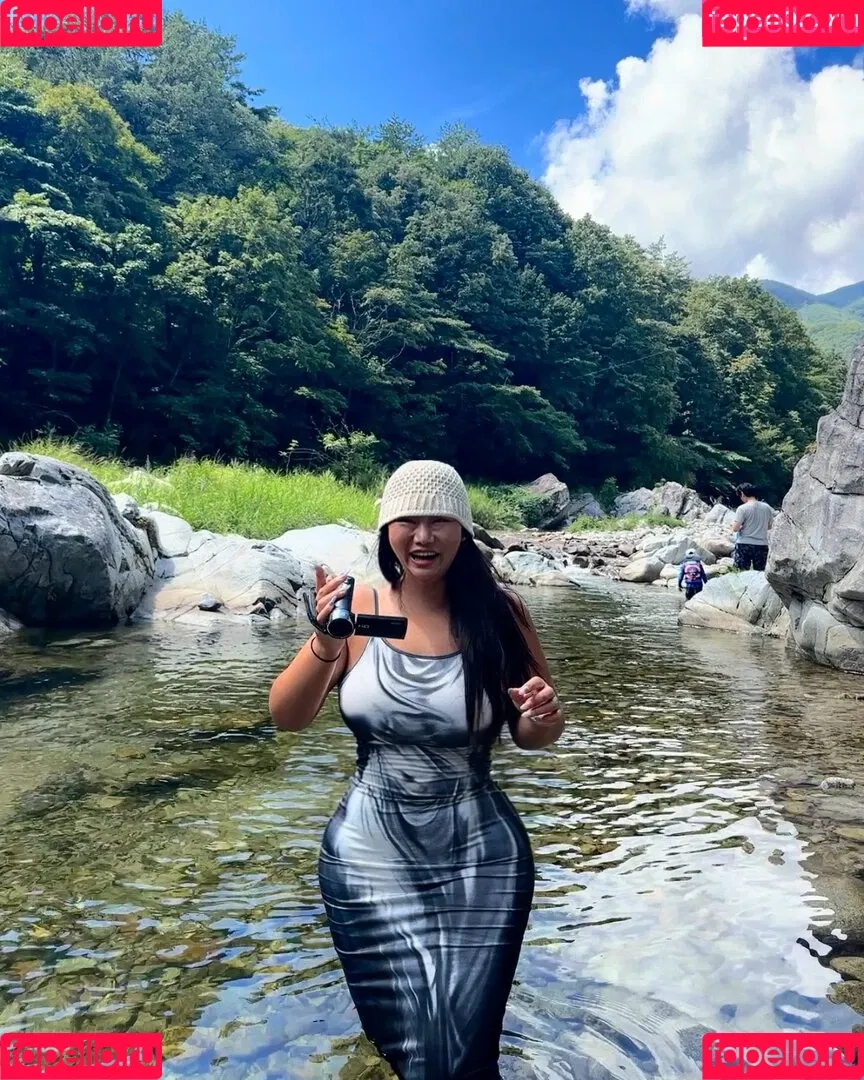 Moon Seo-byul Onlyfans Photo Gallery 