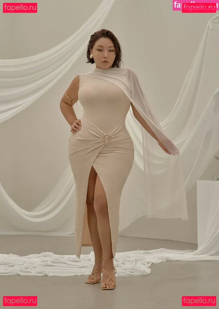 Moon Seo-byul Onlyfans Photo Gallery 