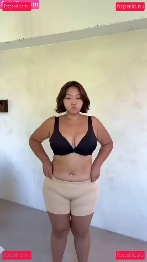 Moon Seo-byul Onlyfans Photo Gallery 