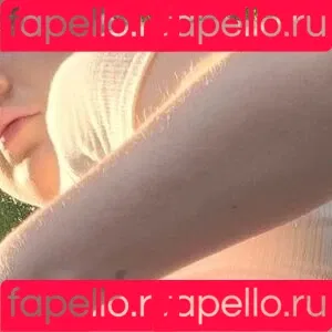MaribelRiver Onlyfans Photo Gallery 