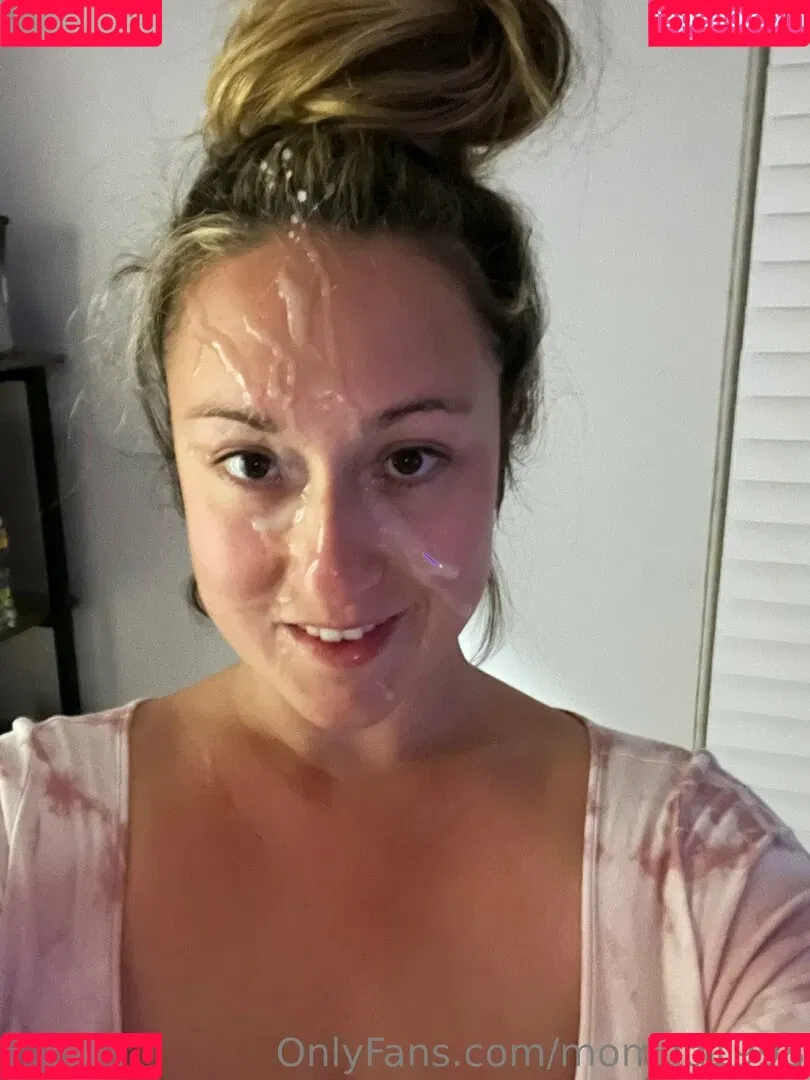 momdd1998 Onlyfans Photo Gallery 