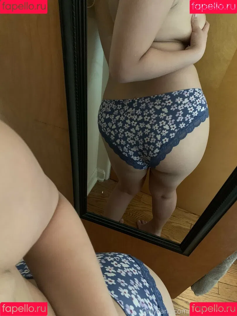yourlittlefiend Onlyfans Photo Gallery 