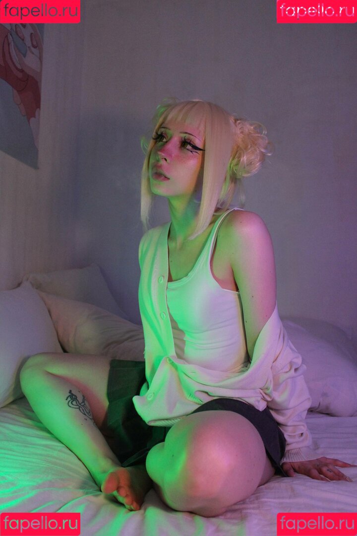 Zira Merz Onlyfans Photo Gallery 