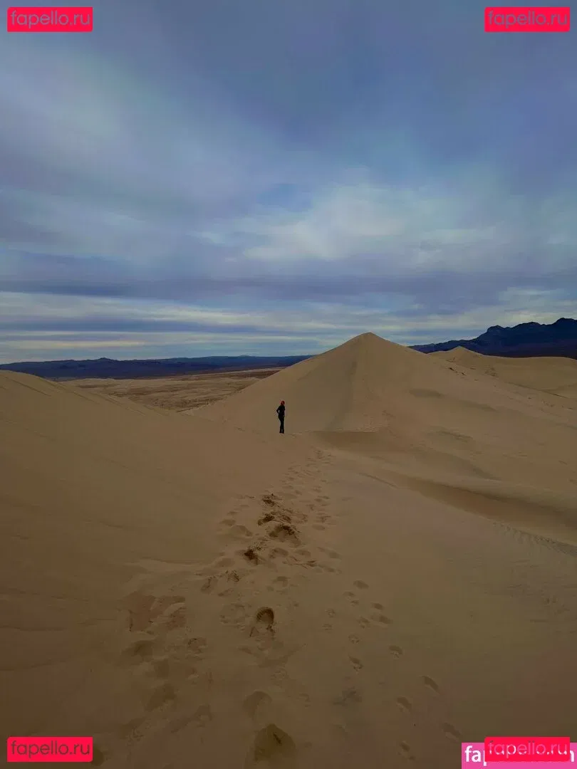 Emma Karla Peet Onlyfans Photo Gallery 