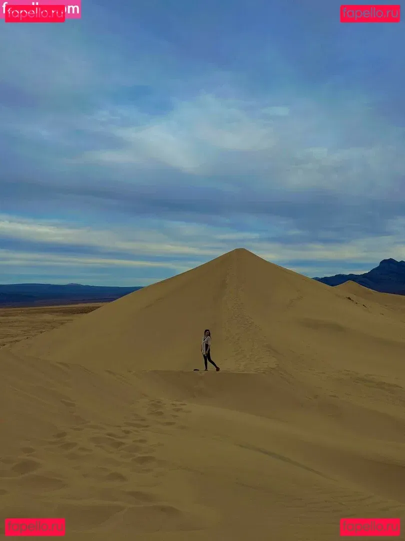 Emma Karla Peet Onlyfans Photo Gallery 