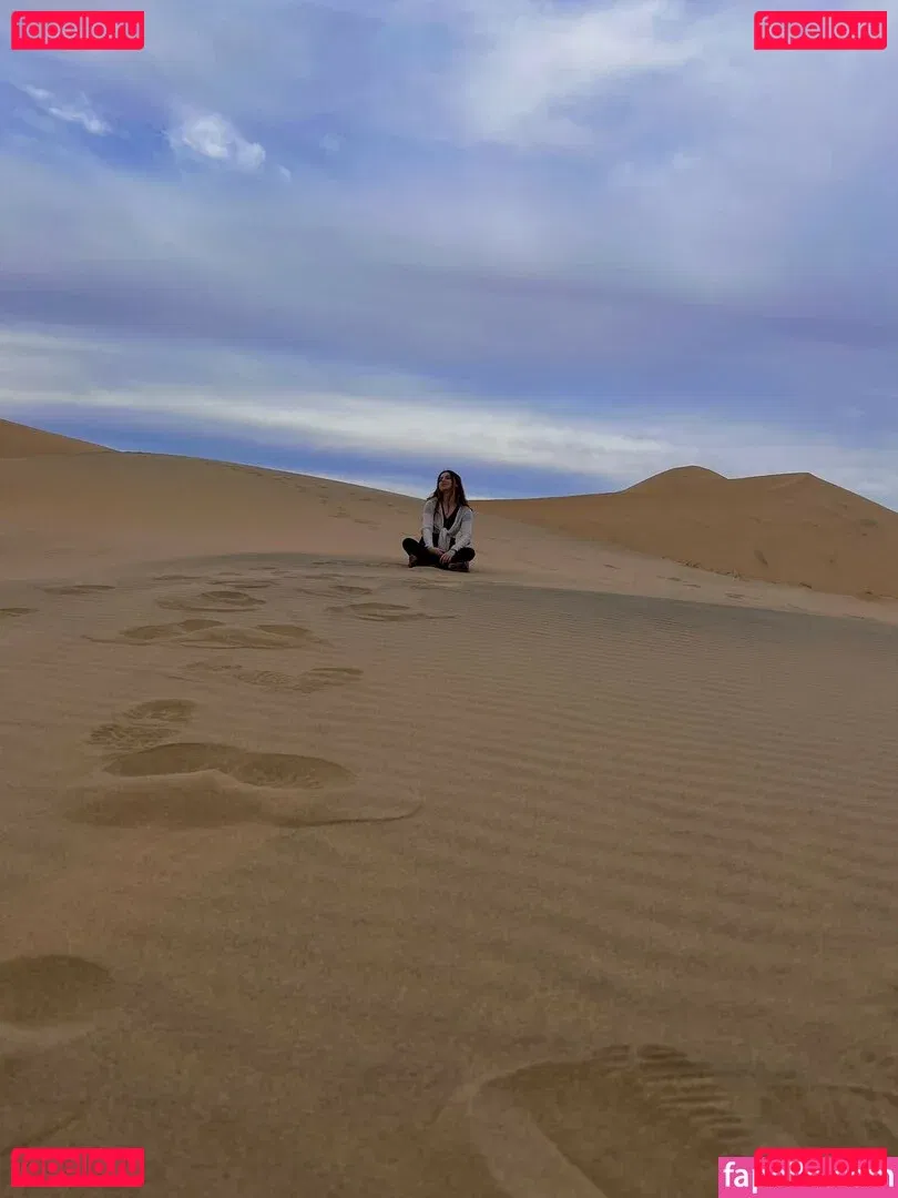 Emma Karla Peet Onlyfans Photo Gallery 