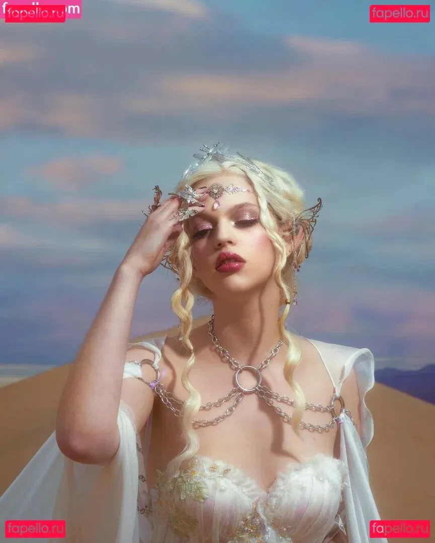 Emma Karla Peet Onlyfans Photo Gallery 