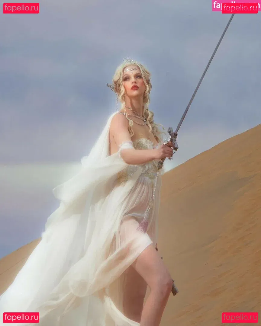 Emma Karla Peet Onlyfans Photo Gallery 