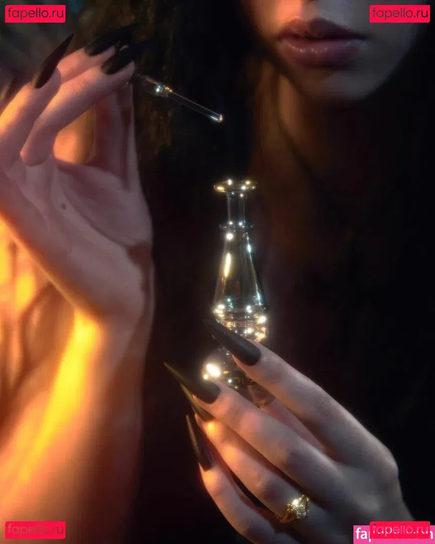 Emma Karla Peet Onlyfans Photo Gallery 