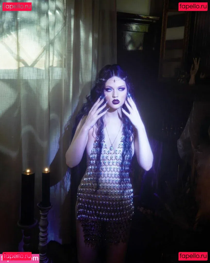 Emma Karla Peet Onlyfans Photo Gallery 